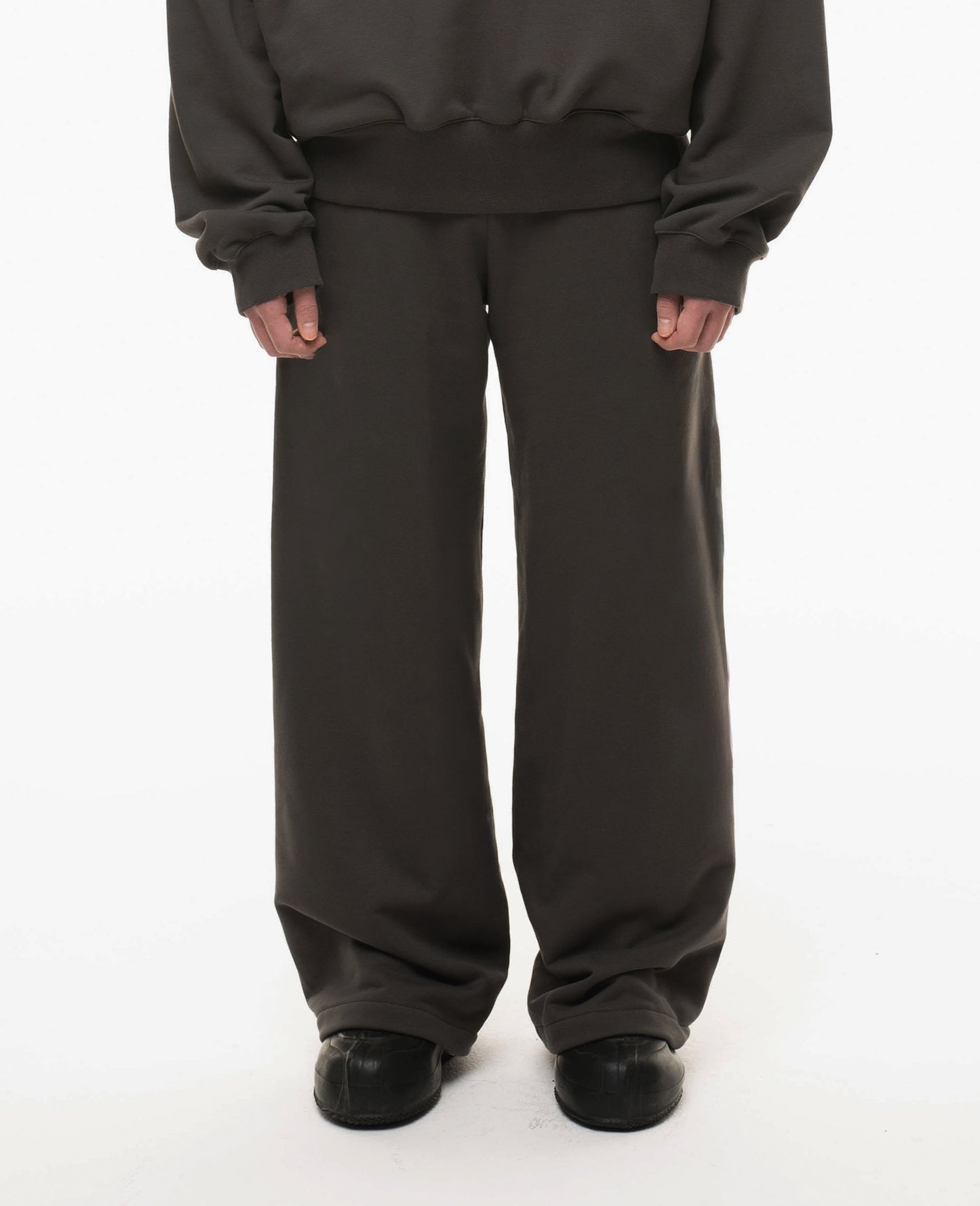 everywhere pants - dark grey